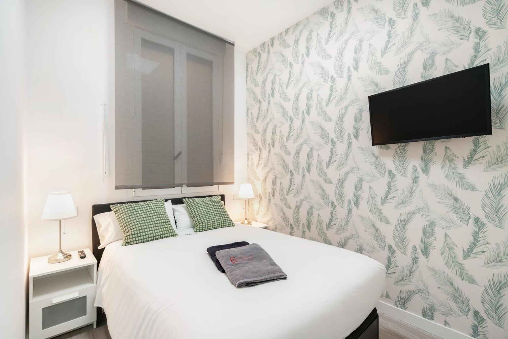 Chueca San Anton Apartment มาดริด ภายนอก รูปภาพ