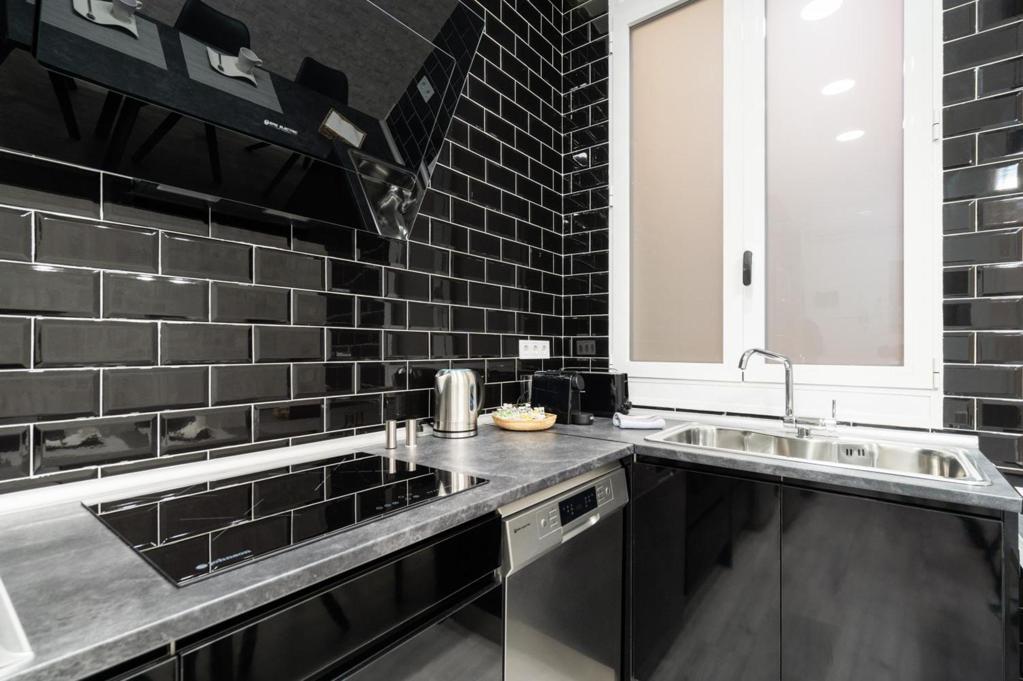 Chueca San Anton Apartment มาดริด ภายนอก รูปภาพ